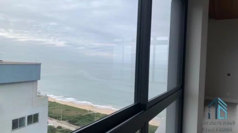 Imagem Cobertura frente mar Norte, 03 Suítes, 03 vagas no centro de Balneário Piçarras SC