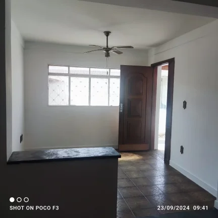 Imagem CASA DE FAMÍLIA: 3 DORMITÓRIOS E SUÍTE NA CECAP POR R$ 300 MIL!