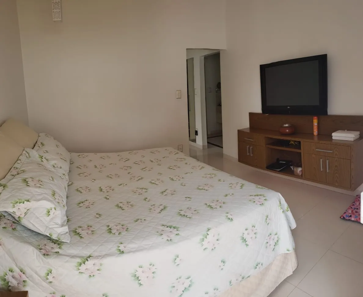 Imagem Casa à venda 4 Quartos, 1 Suite, 4 Vagas, 1231M², Socorro, Pindamonhangaba - SP | VILLAGE PAINEIRAS