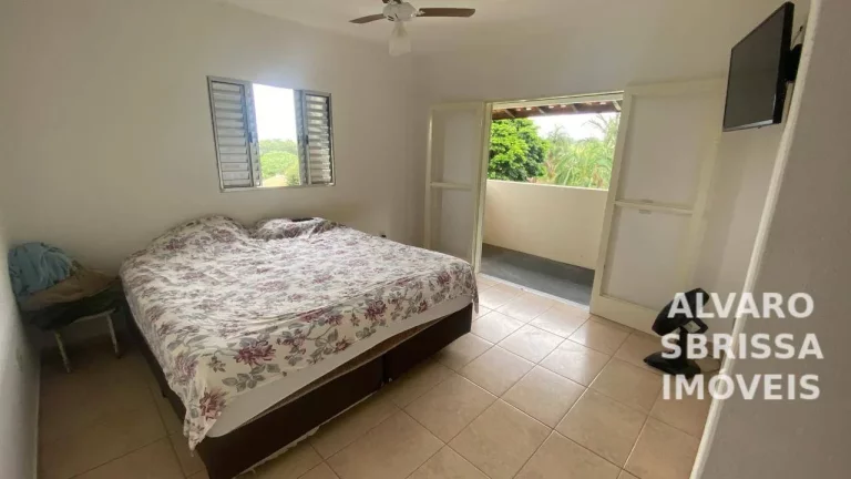 Imagem Chácara com 3 dormitórios à venda, 1000 m² por R$ 890.000,00 - Terras de Santa Rosa - Salto/SP