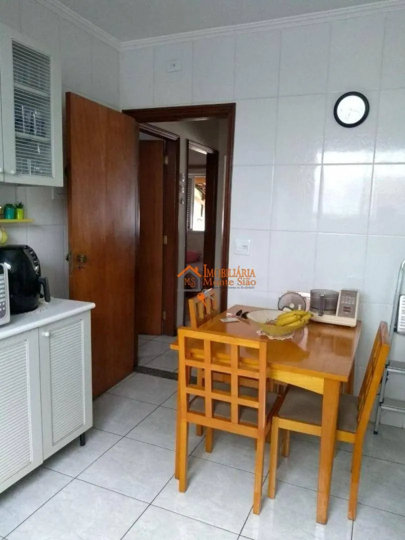 Imagem Casa com 3 dormitórios à venda, 176 m² por R$ 741.000,00 - Jardim Nova Taboão - Guarulhos/SP
