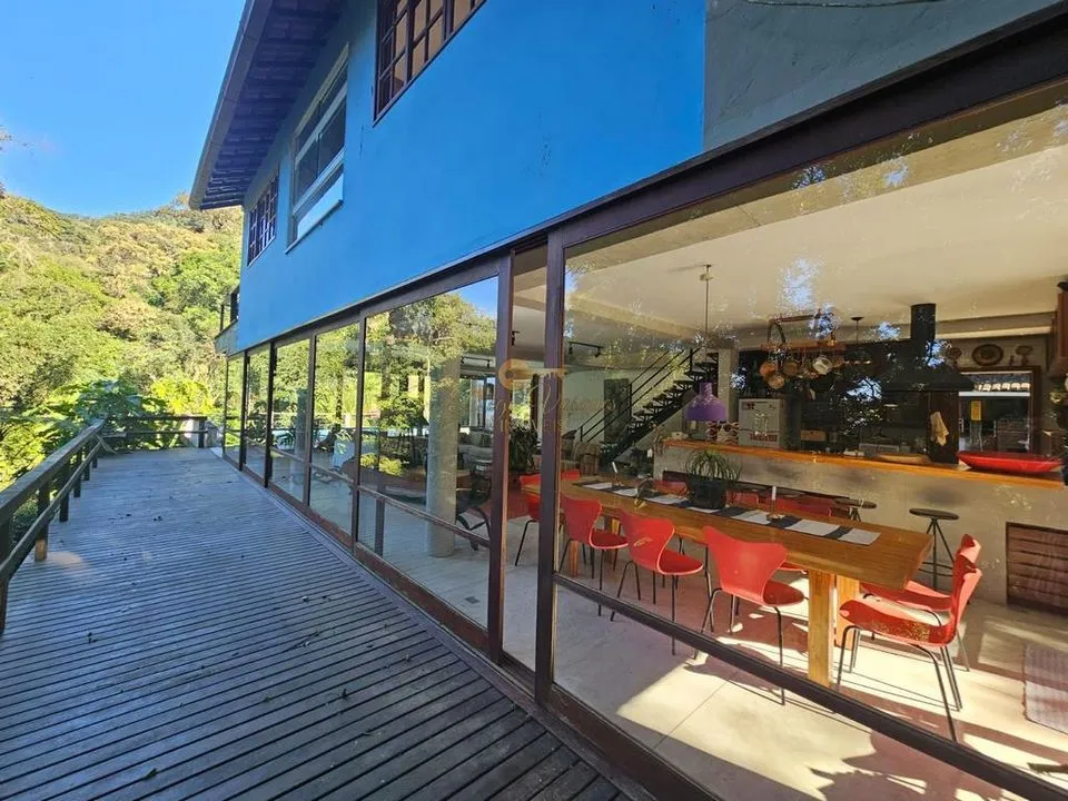 Imagem Sítio para Venda em Guapimirim / RJ no bairro Garrafão
