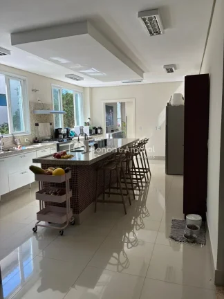 Imagem Excelente Casa à Venda em Valinhos - SP

Esta casa está situada em uma localização privilegiada,...