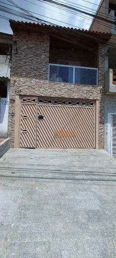 Foto do imóvel Sobrado com 3 dormitórios à venda, 190 m² por R$ 790.000,00 - Parque Continental III - Guarulhos/SP
