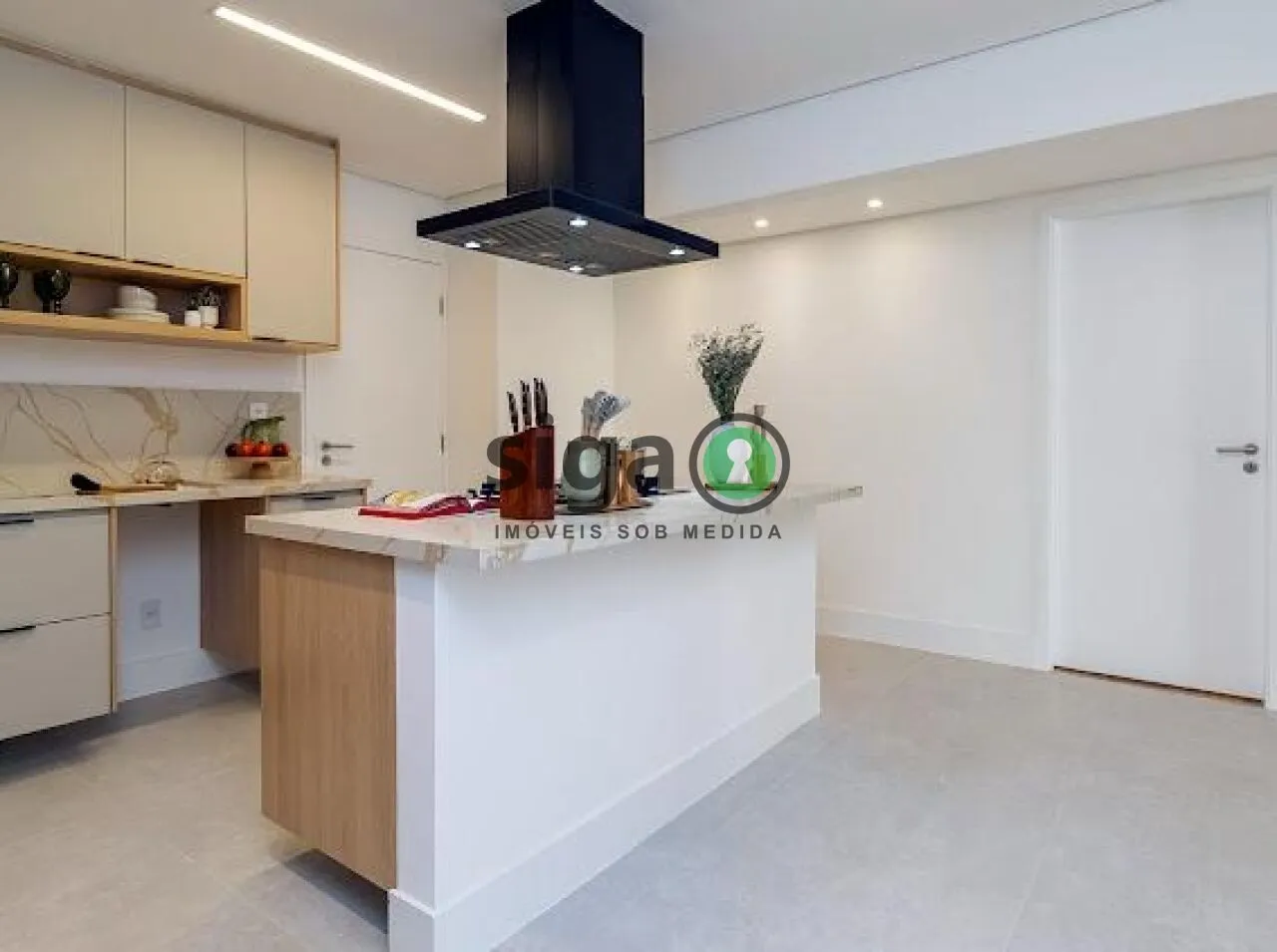 Imagem Apto à Venda com 142m², Cerqueira César reformado, 2 suítes, 2 vagas sem com armários