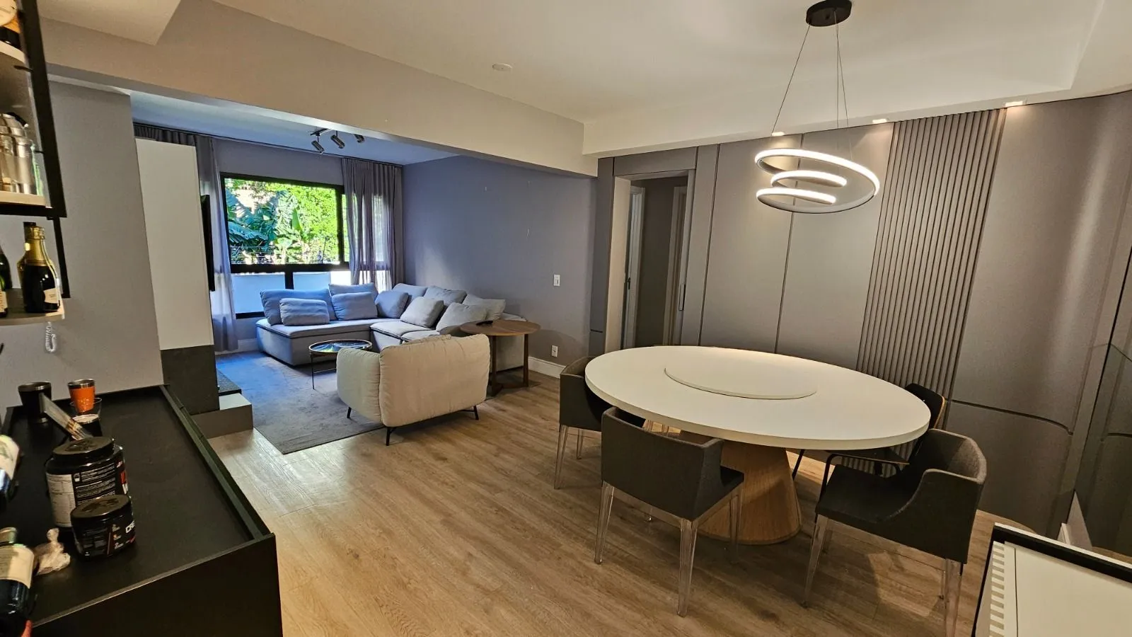 Imagem APARTAMENTO 3 DOMIRTÓRIOS - 3 SUITES - 2 VAGAS - MENINO DEUS - PORTO ALEGRE - RS