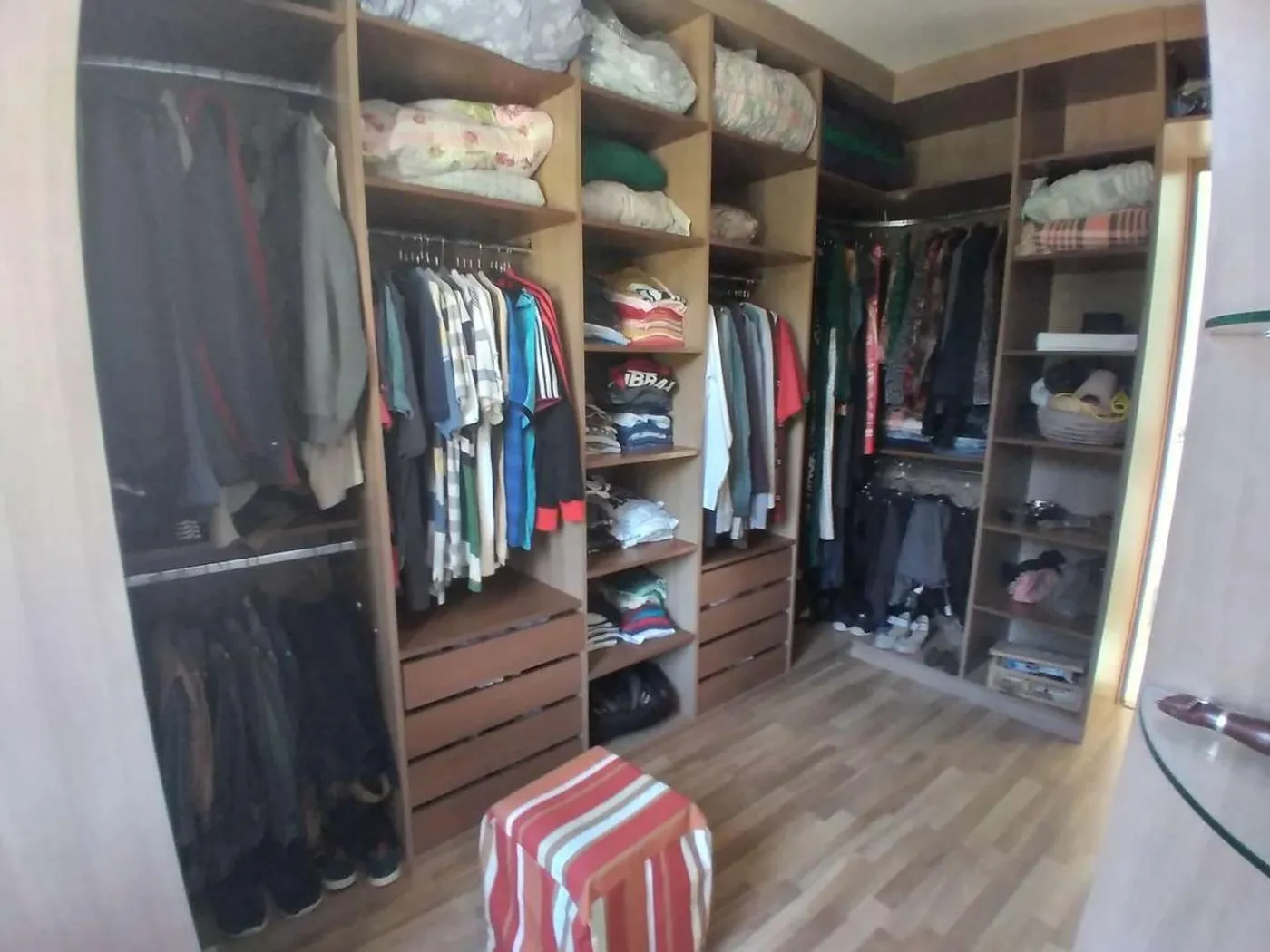 Imagem Casa à venda no bairro Vila Valqueire em Rio de Janeiro/RJ