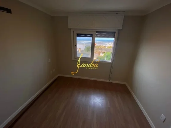 Imagem Apartamento com três dormitorios com box e reformado