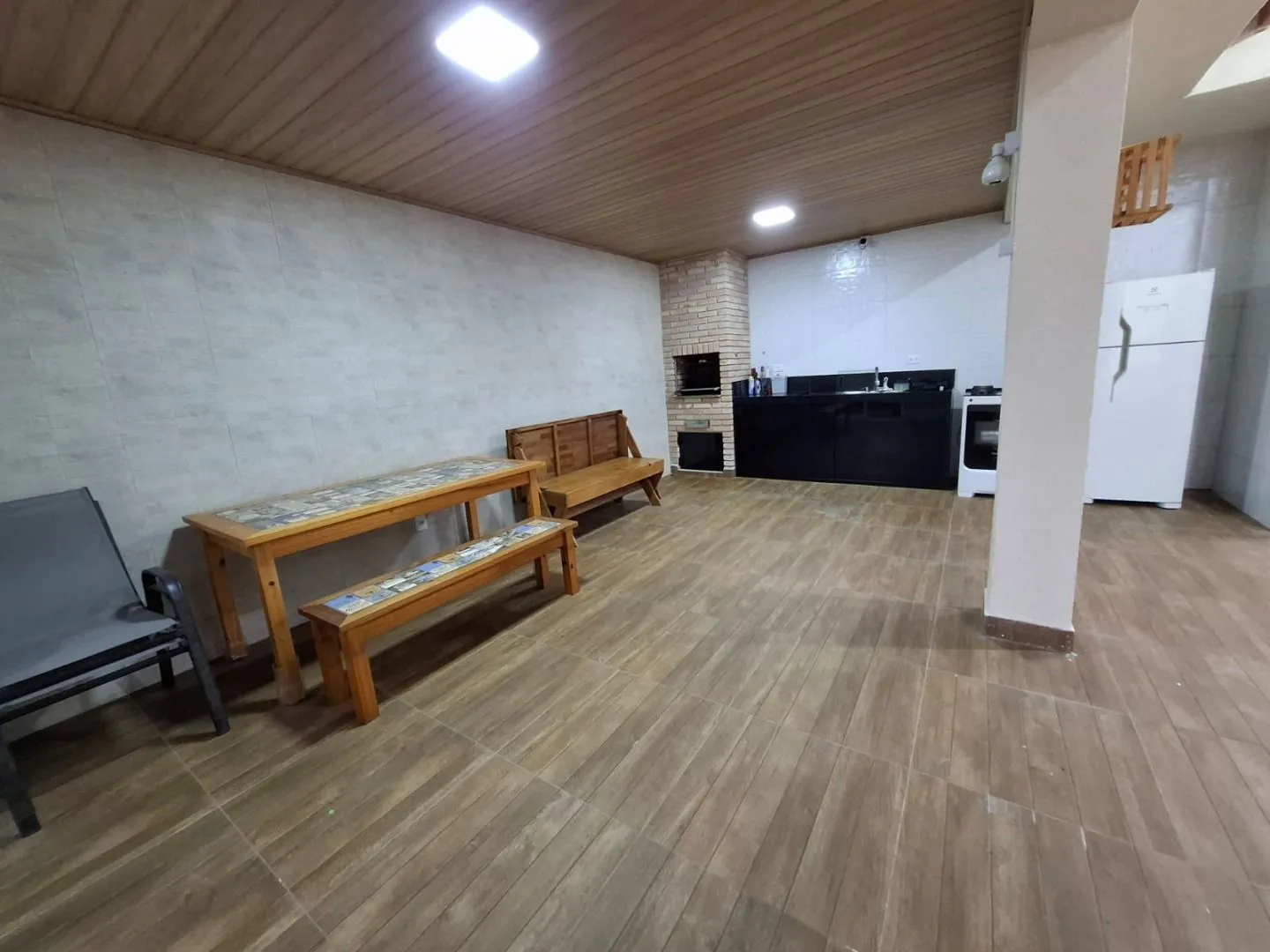 Imagem LINDA CASA, 4 DORMS C/2 SUÍTES, 4 VAGAS, PISCINA