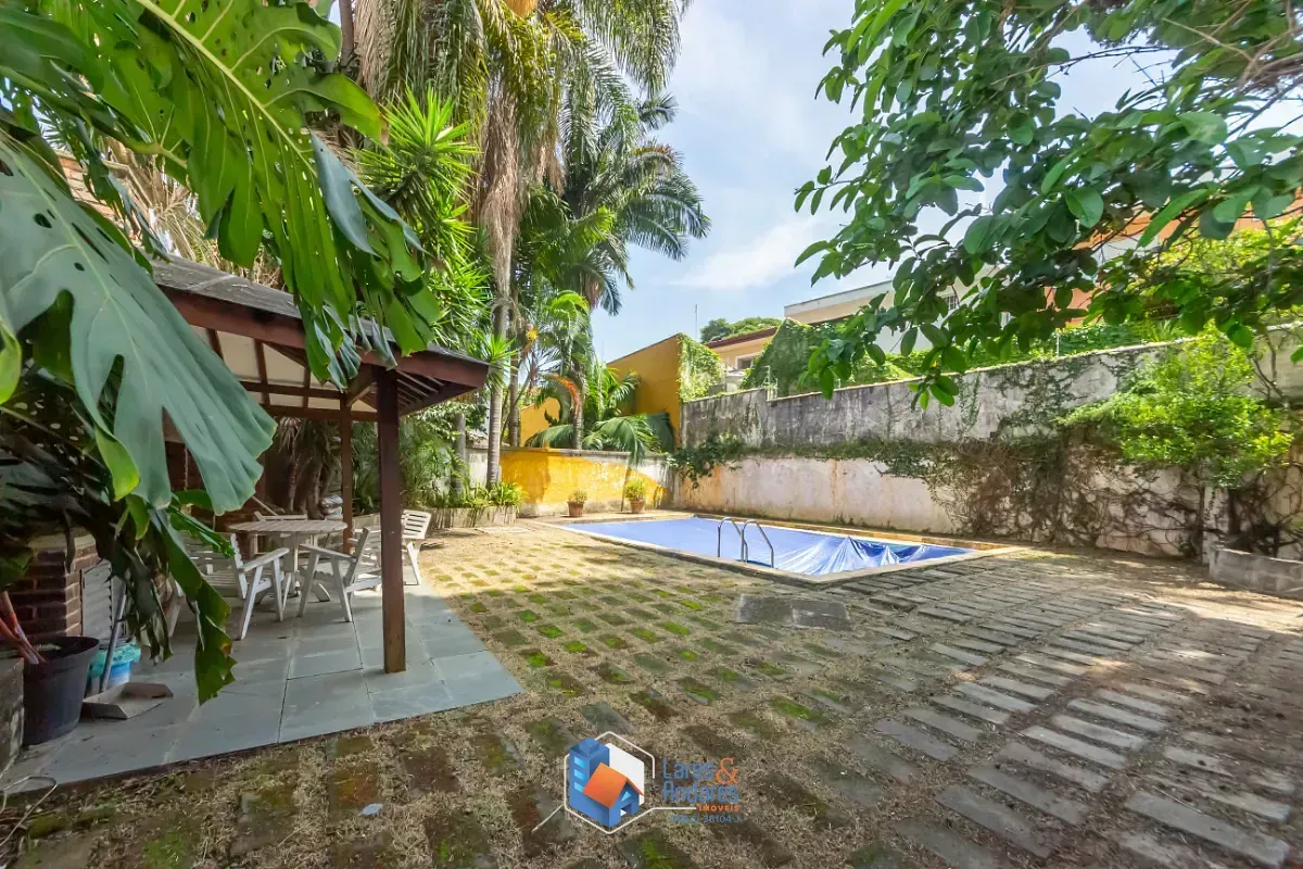Imagem Casa para venda em Campo Belo com 5 quartos, sendo 4 suítes, 369m²