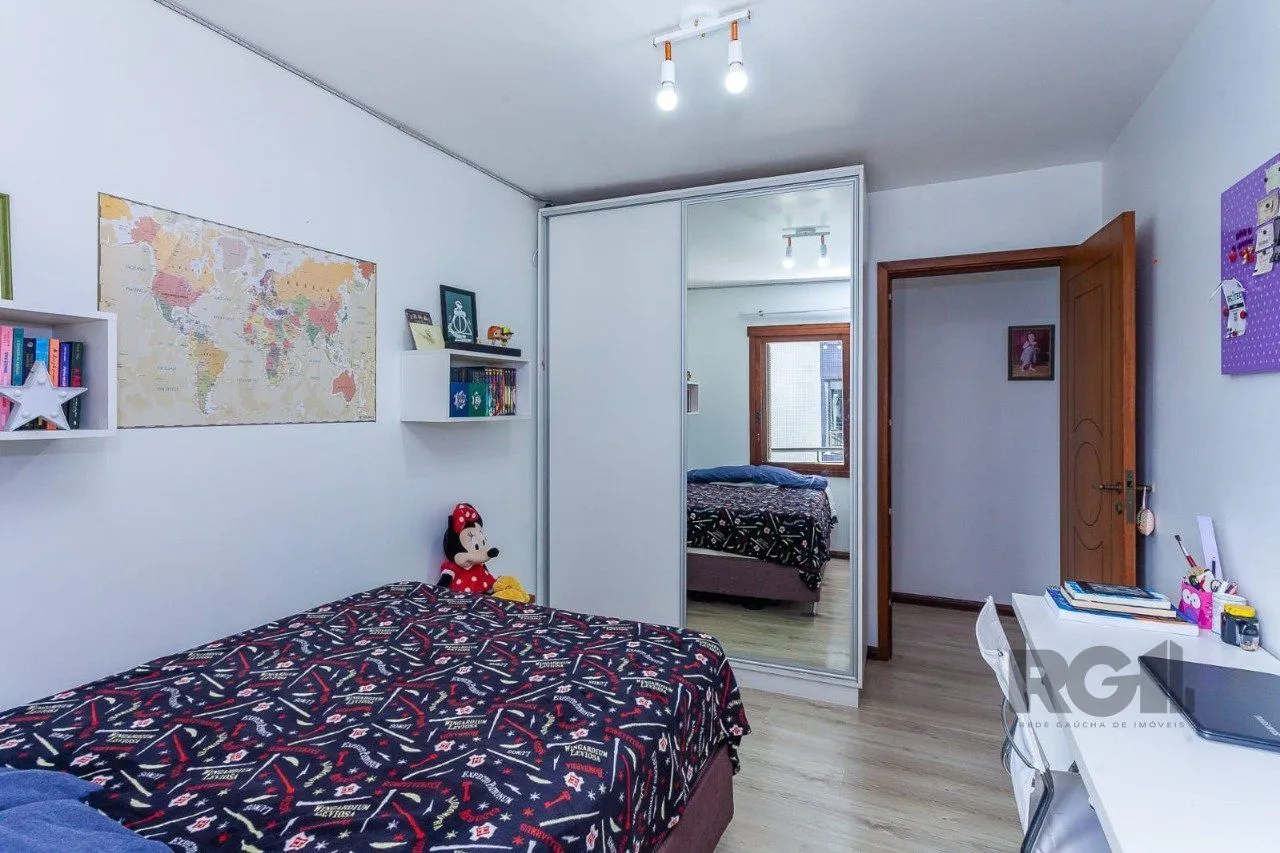 Imagem Apartamento semi mobiliado, 3 dormitórios, 1 suíte, vaga de garagem, Bairro Eunice Nova