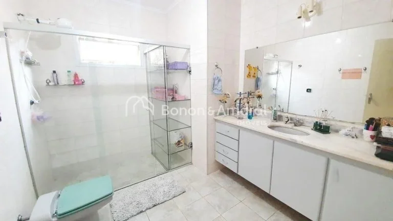 Imagem Casa para venda no bairro Jardim Conceição em Campinas.
Casa térrea com 3 quartos, sendo 1 suíte...
