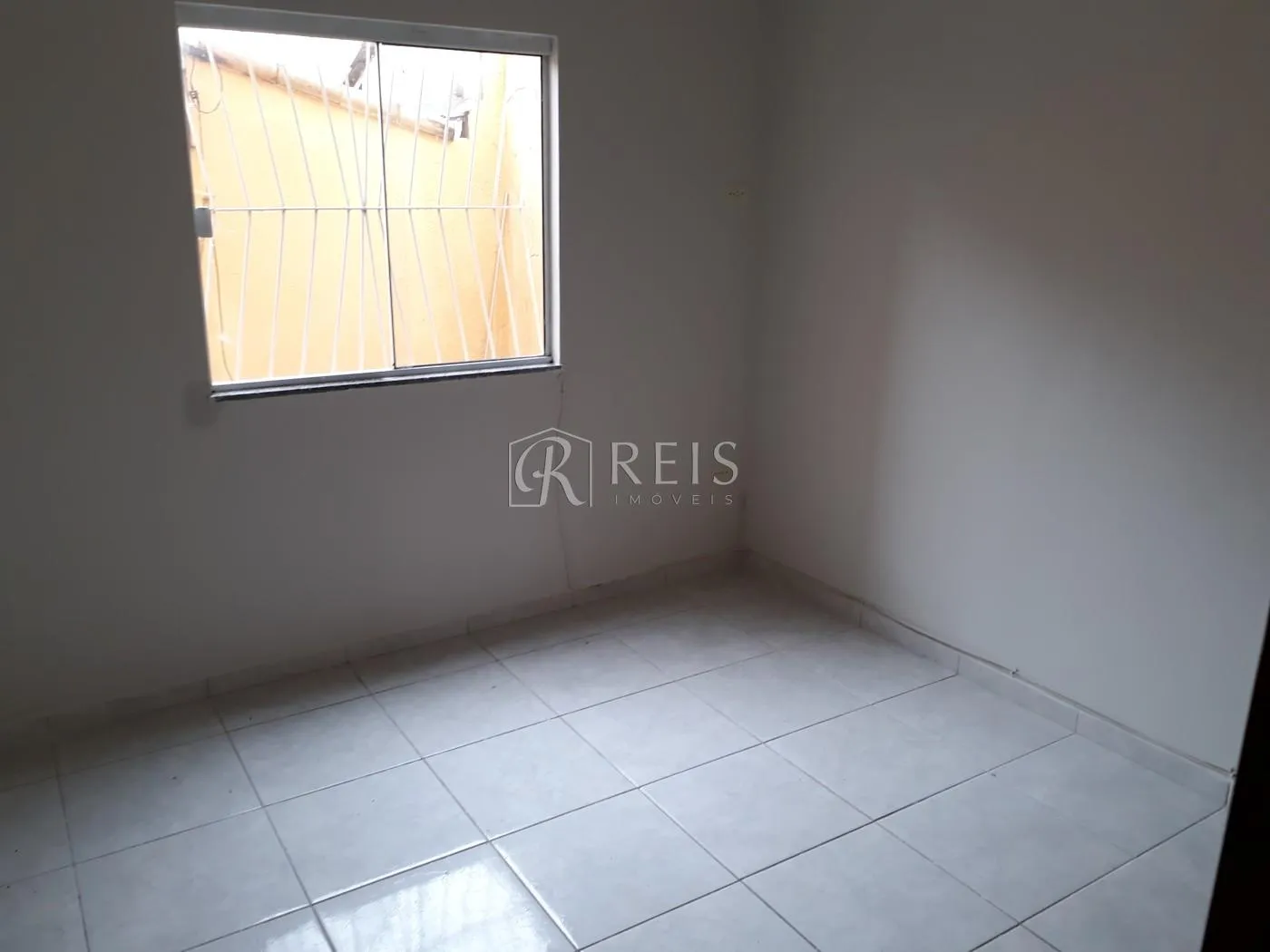 Imagem Casa para Venda em Rio das Ostras, Extensão do Bosque, 2 dormitórios, 1 banheiro, 1 vaga