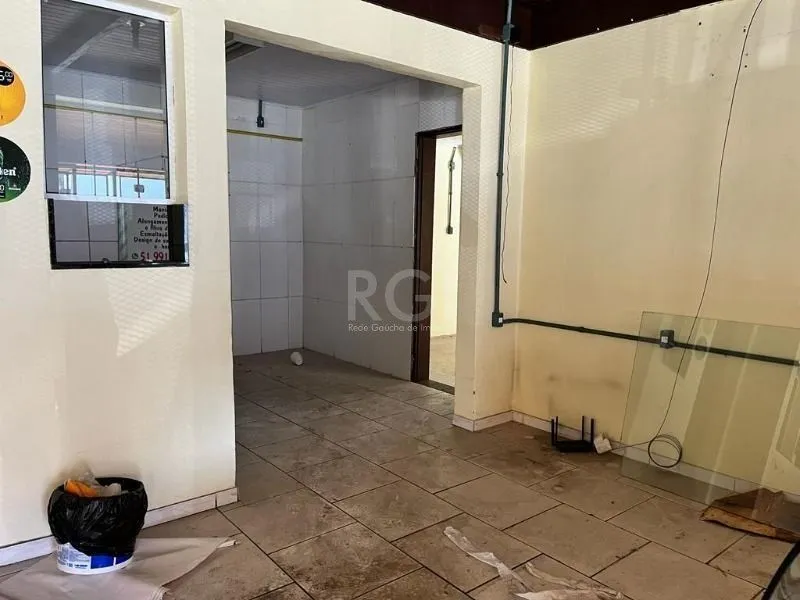 Imagem Casa Comercial em Navegantes