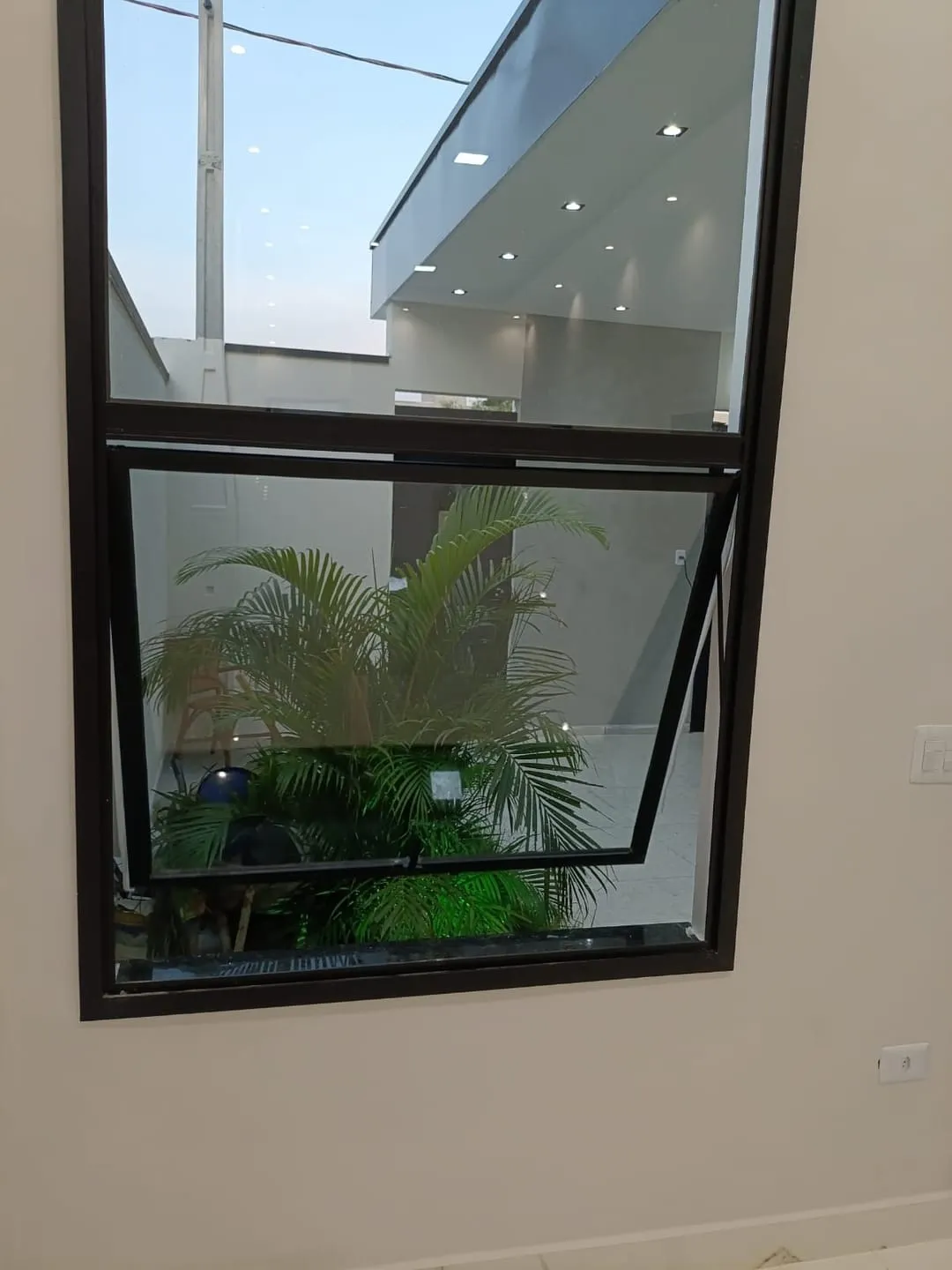 Imagem Casa à venda 2 Quartos, 1 Suite, 1 Vaga, 170M², Loteamento Residencial e Comercial Flamboyant, Pindamonhangaba - SP
