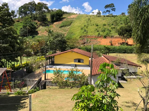 Imagem Chácara com 2 Quartos à Venda, 350 m² em DIVININHO - Nazaré Paulista