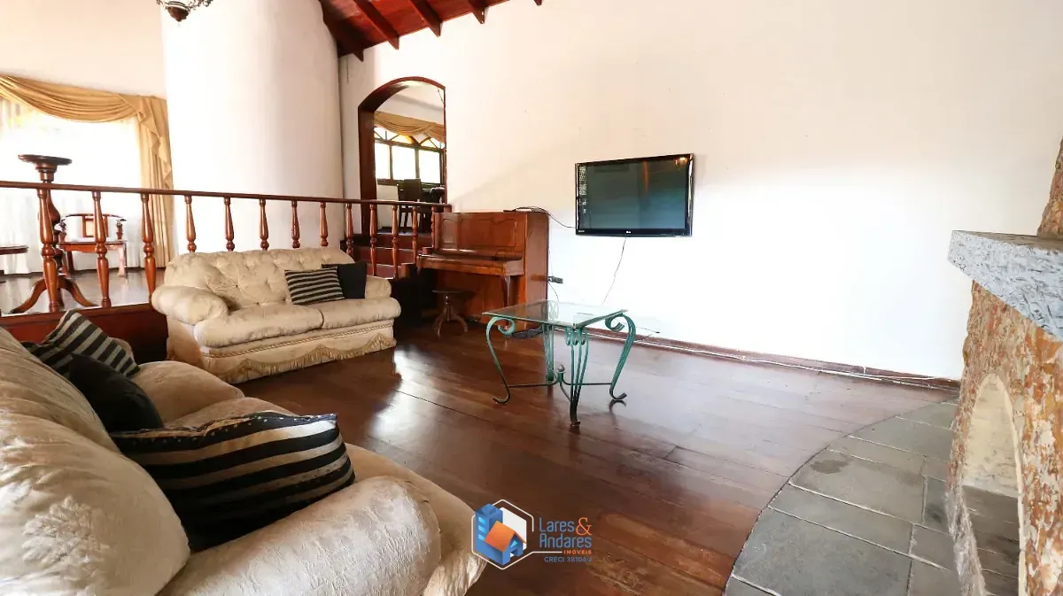 Imagem Casa para venda em Vila Albertina com 3 quartos, sendo 1 suíte, 534m²
