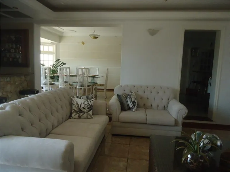 Imagem Imperdível oportunidade: Casa em condomínio de luxo na Colinas dos Álamos, Valinhos-SP - 3 quartos, 3 suítes, 540m².