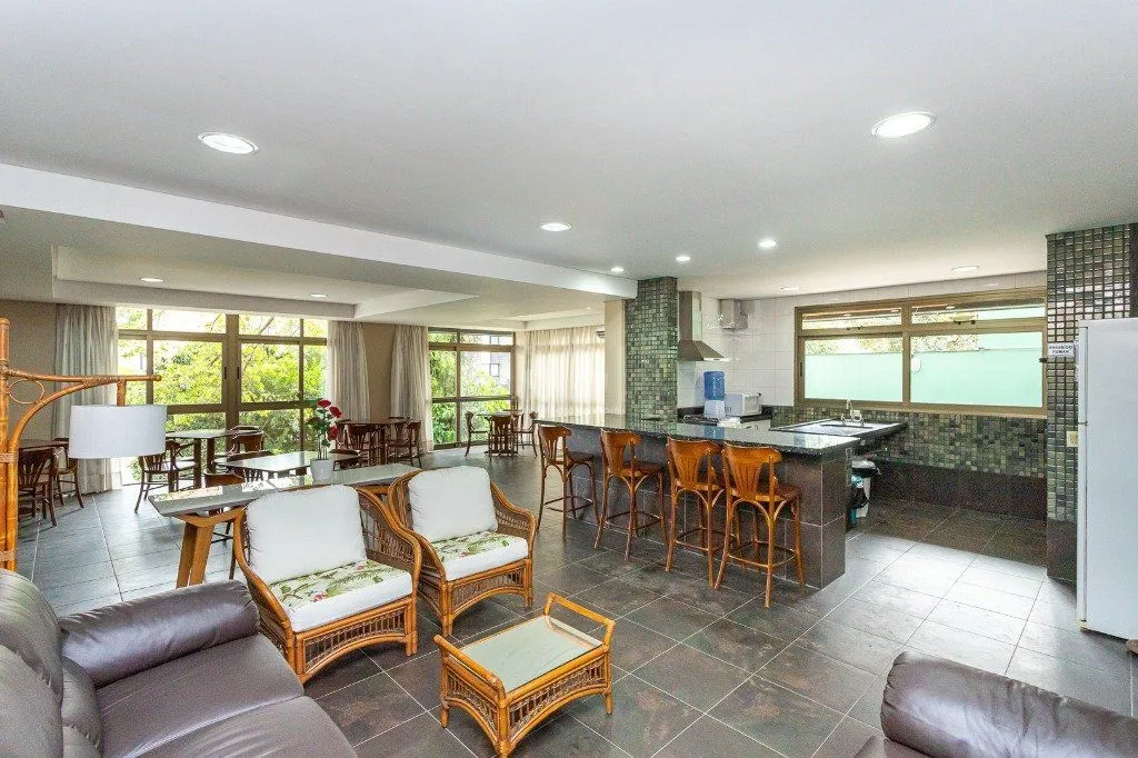 Imagem Apartamento para Venda - 141m², 3 dormitórios, sendo 1 suites, 3 vagas - Rio Branco