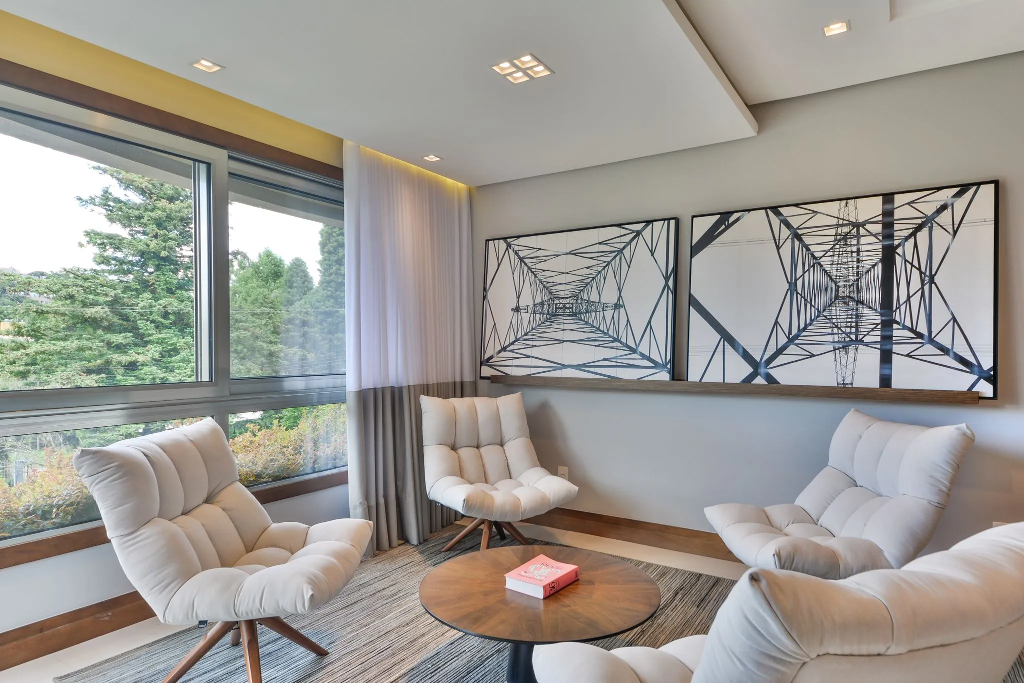 Imagem Apartamento à venda em Gramado, Centro, com 5 quartos, 314.74m2