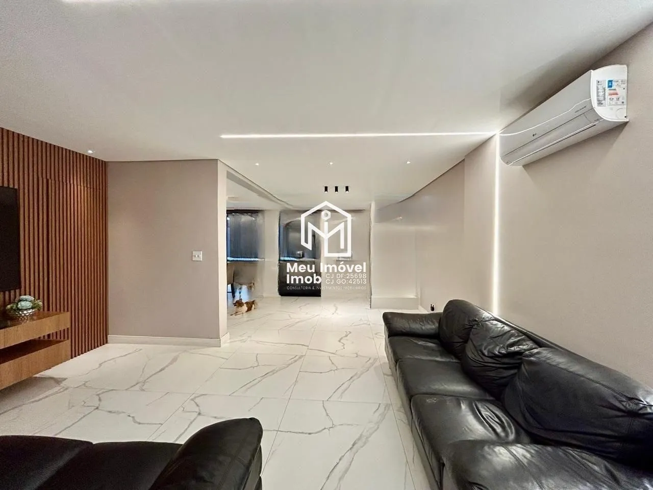 Imagem Casa 3 Suítes 397m² Reformada Colônia Agrícola Samambaia