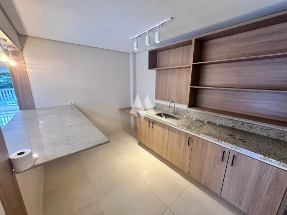 Imagem Casa Tríplex à Venda – Alto Padrão no Bairro Aparecida, Grande oportunidade.....