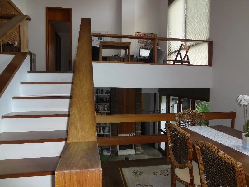 Imagem Casa para Venda - 268m², 3 dormitórios, sendo 1 suites, Jardim Isabel
