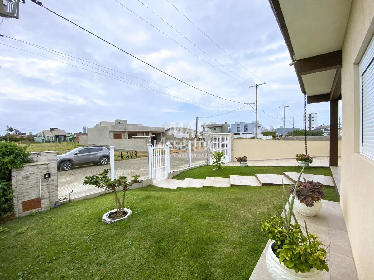 Imagem Casa para Venda em Torres / RS no bairro Zona Nova