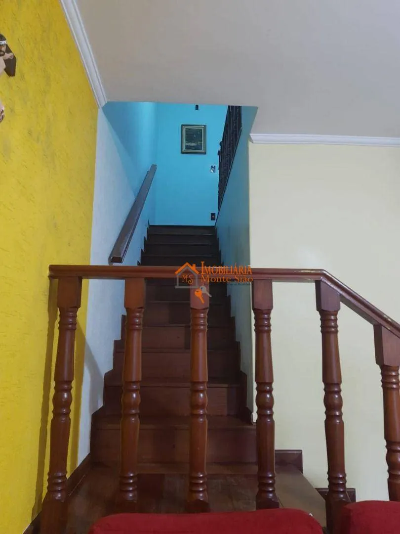 Imagem Sobrado com 3 dormitórios à venda por R$ 649.000,00 - Vila Carmela I - Guarulhos/SP