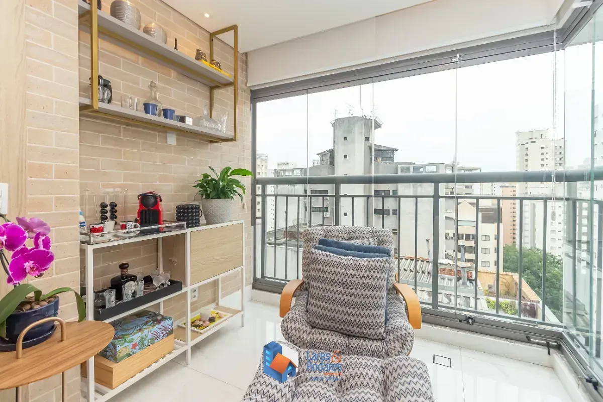 Imagem Apartamento para venda em Moema com 2 quartos, sendo 1 suíte, 54m²
