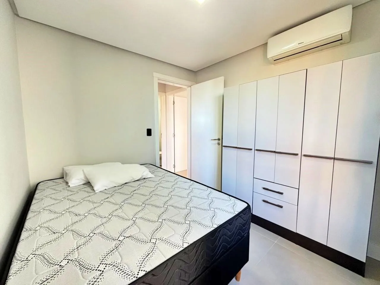 Imagem Apartamento à venda em Torres, Praia da Cal, com 2 quartos, 60.19m2
