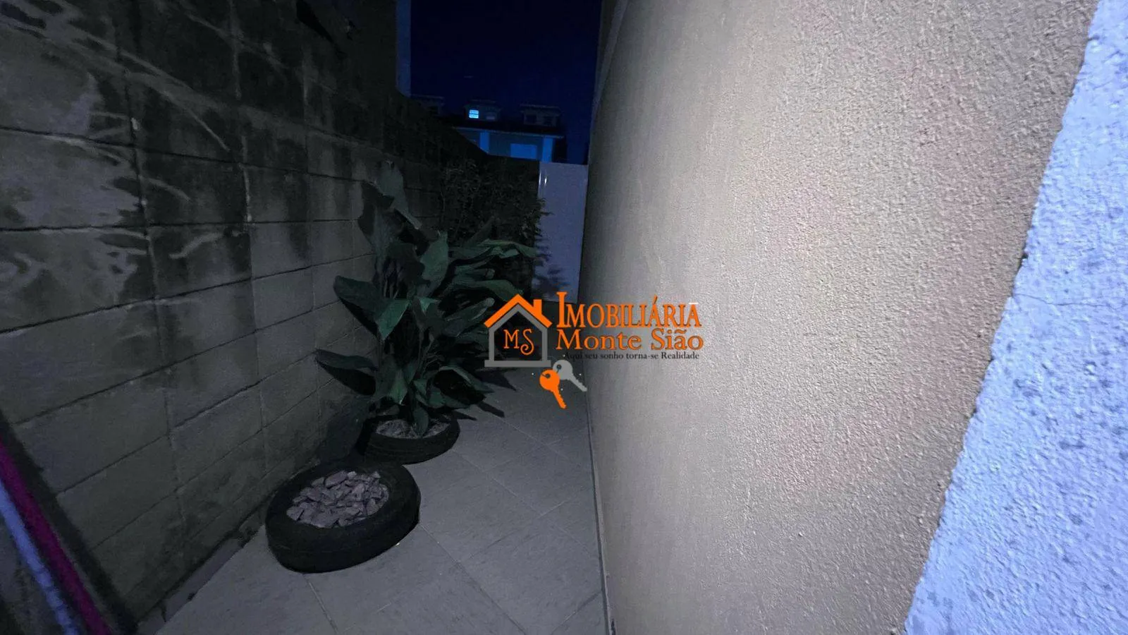Imagem Sobrado com 2 dormitórios à venda, 88 m² por R$ 426.000,00 - Cidade Serodio - Guarulhos/SP