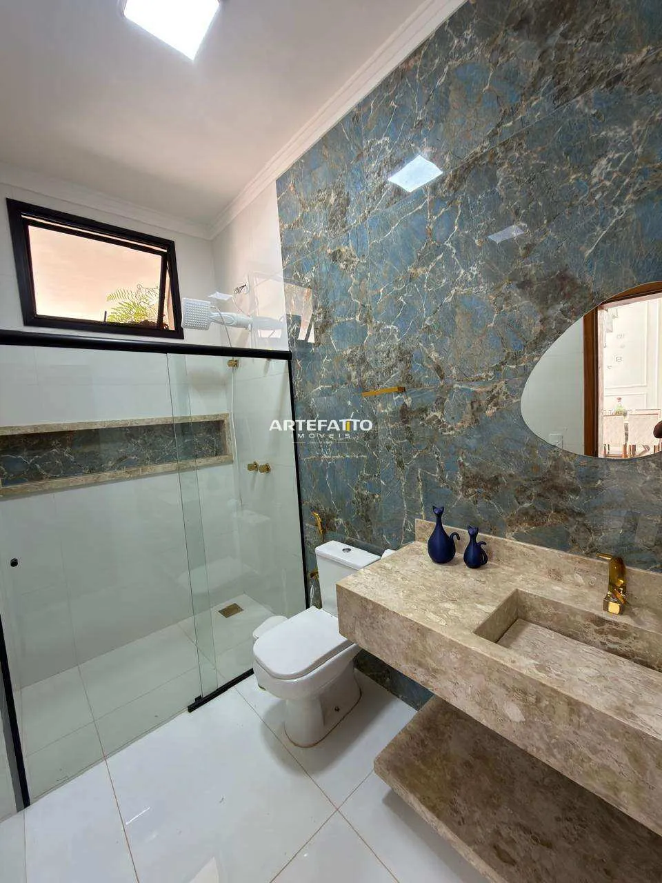 Imagem Sobrado à venda em Franca, Residencial Tellini, com 3 quartos, 208m2