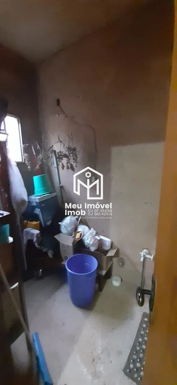 Imagem Casa Setor SHIS 4 Quartos 2 Vagas 230m² Quintal Luziânia