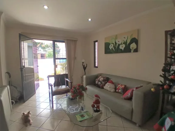 Imagem Casa com 4 Quartos para Venda em Jardim São Paulo