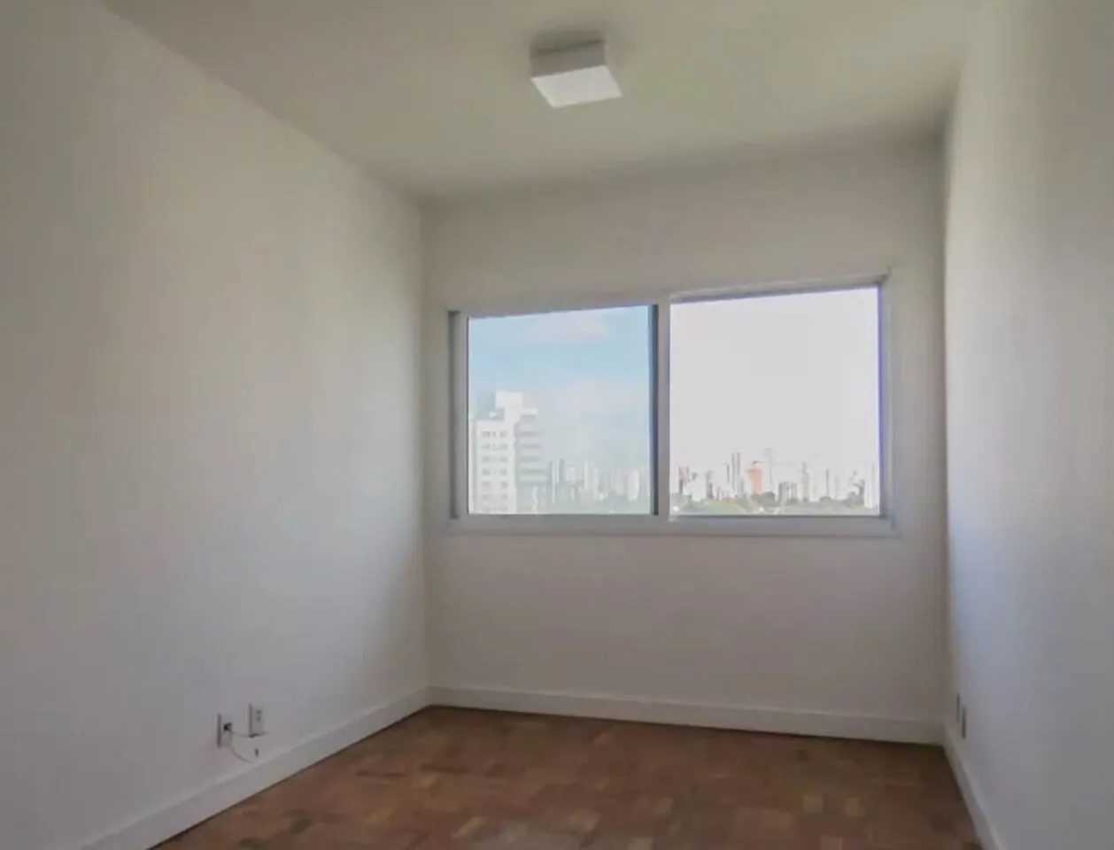 Imagem Apartamento em Indianópolis com 1 Dormitório, Vaga e Excelente Localização,