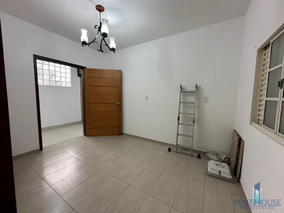 Imagem Casa para Venda em Jaraguá do Sul, Vila Nova, 4 dormitórios, 1 suíte, 3 banheiros, 1 vaga