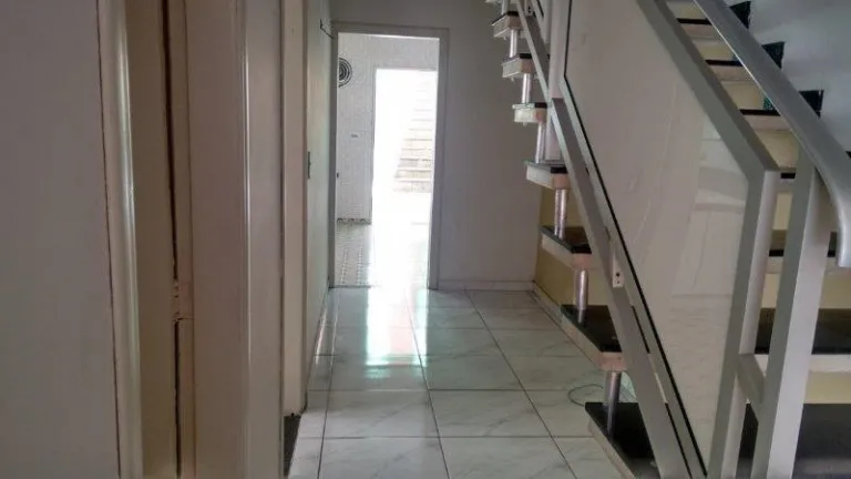 Imagem Sobrado com 3 Quartos à Venda, 298 m² em Jardim Munhoz - Guarulhos