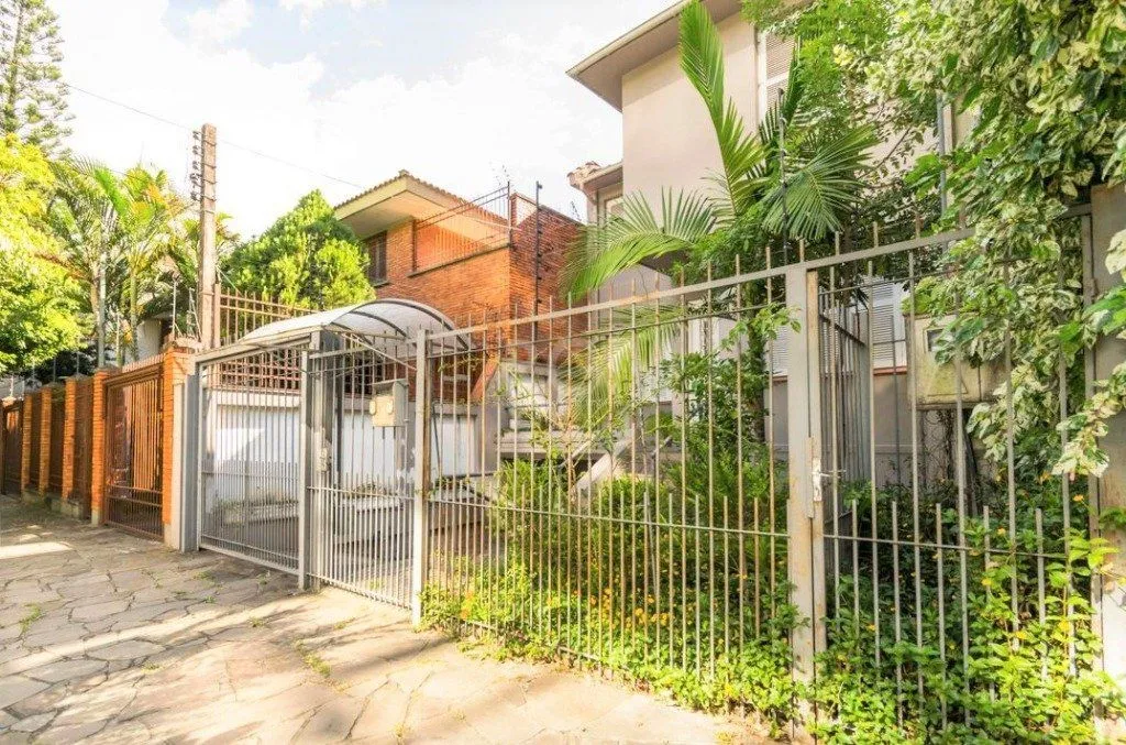 Imagem Casa Comercial para Venda - 239m², 0 dormitórios, Auxiliadora