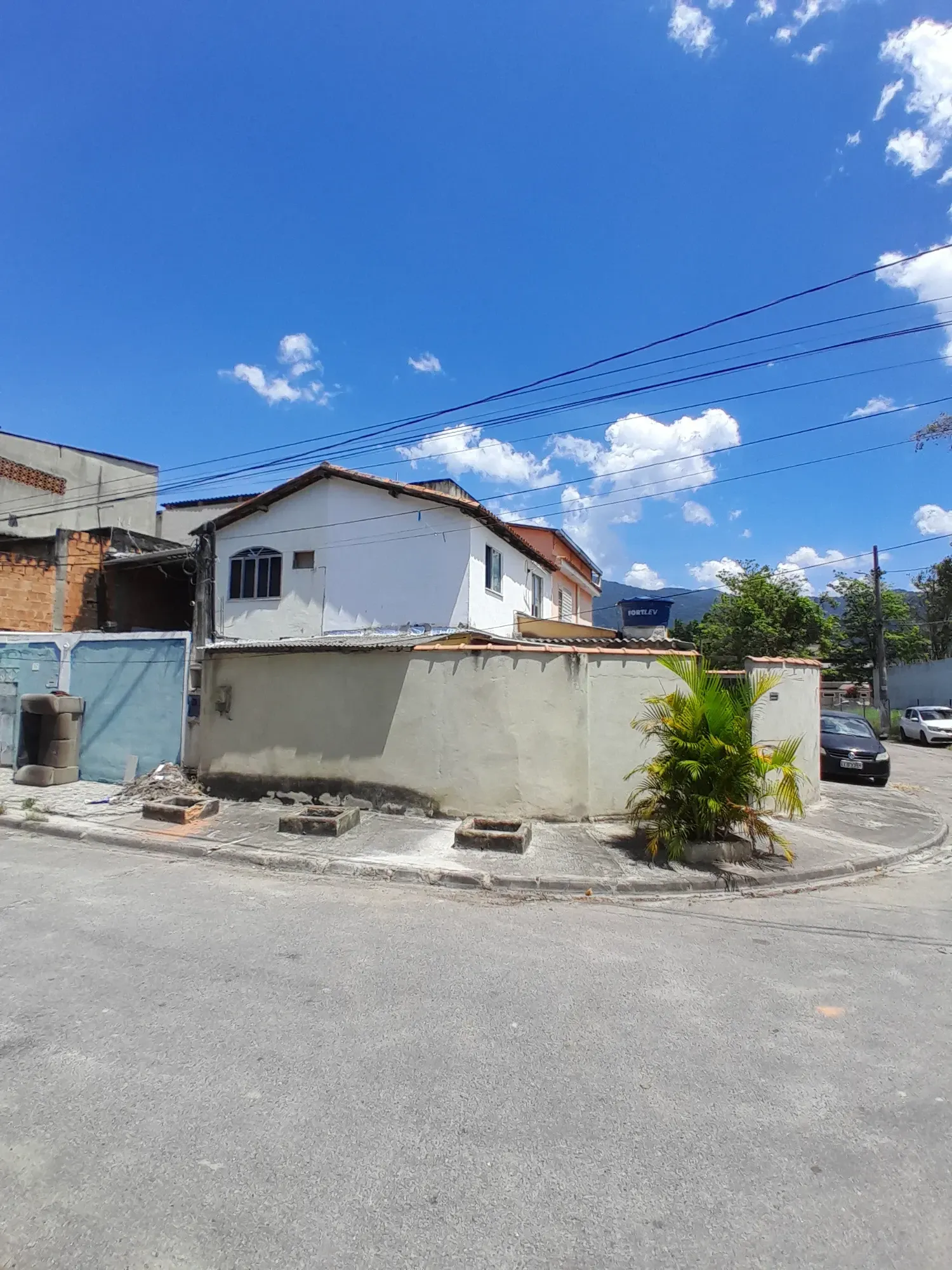 Foto do imóvel Casa com 2 Quartos à Venda, 84 m² em Rua Pinha