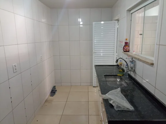 Imagem Sala Comercial para Locação em Votorantim-SP, Real Parque II: 1 Sala, 2 Banheiros, 150,00m² de Área, 1 mezanino.