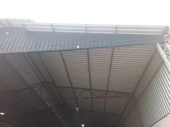 Imagem Galpão para Locação na BR 265, Barbacena - 450m2 com Piso Industrial