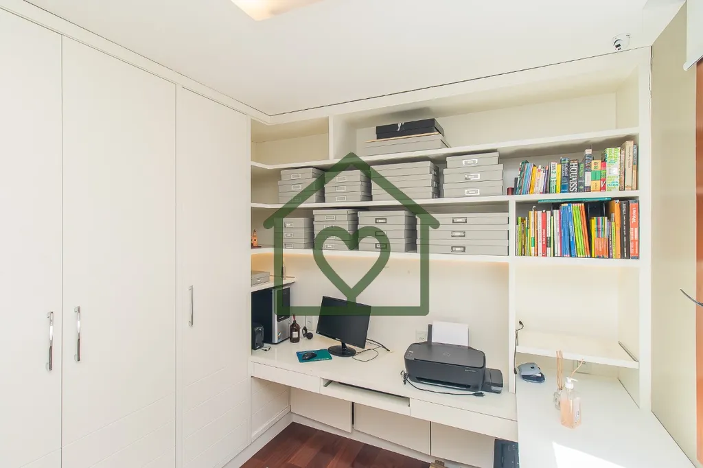Imagem Este charmoso apartamento garden é perfeito para quem busca espaço e localização e silêncio. 
V...