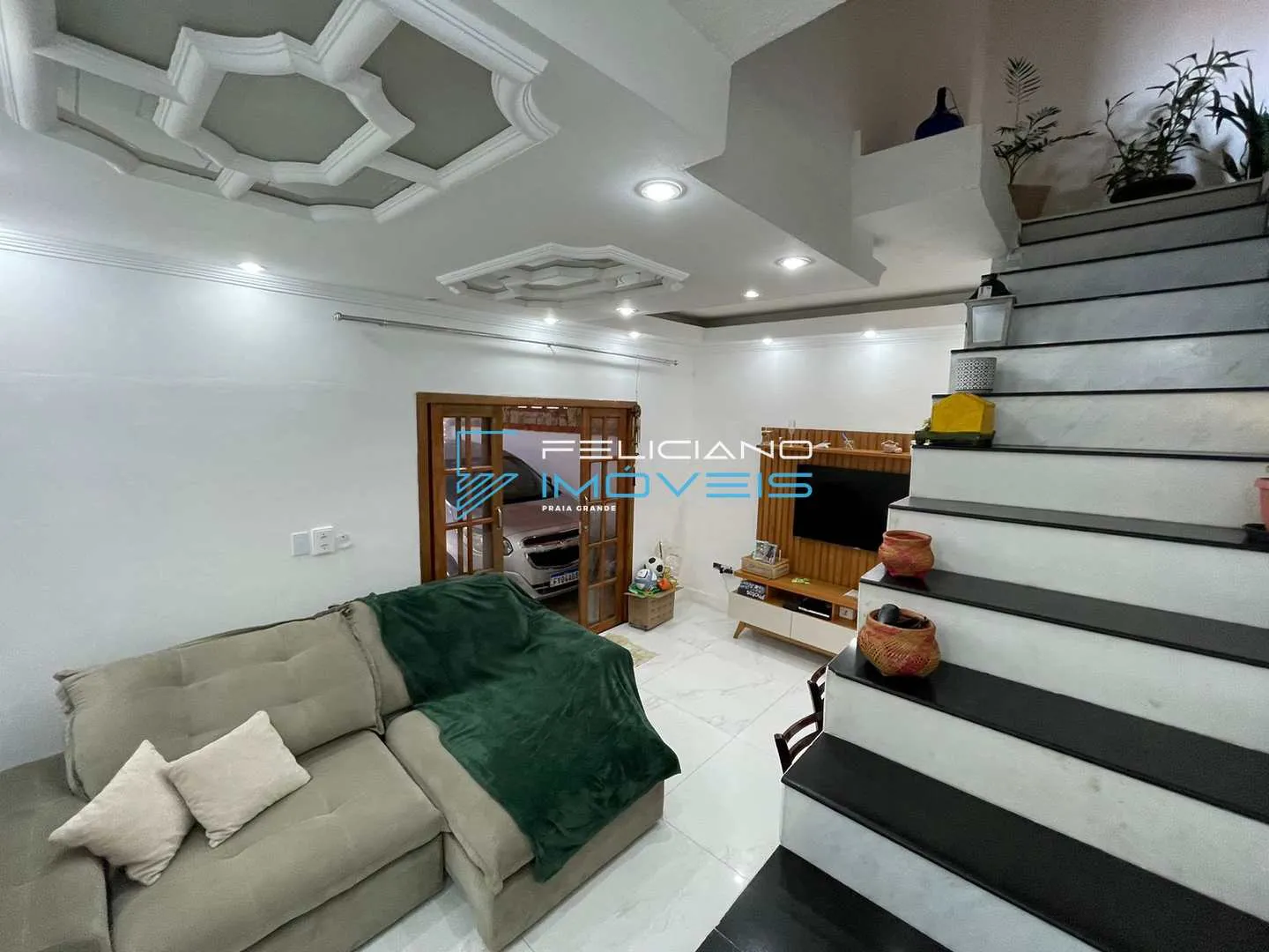 Imagem Sobrado com 3 quartos, Balneário Maracanã, Praia Grande - R$ 600 mil, Cod: 7047