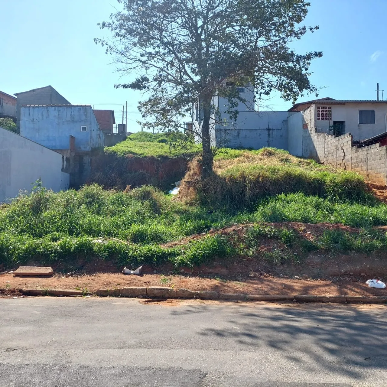 Foto do imóvel Terreno à venda 250M², Jardim Marlene Miranda, Taubaté - SP