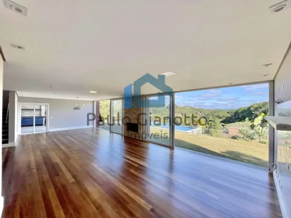 Imagem Casa Alto Padrão Condomínio Fechado na Granja Viana