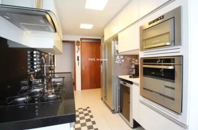 Imagem Apartamento para locação no Itaim Bibi, São Paulo-SP: 3 quartos, 1 suíte, 2 banheiros, 1 vaga, 120m².