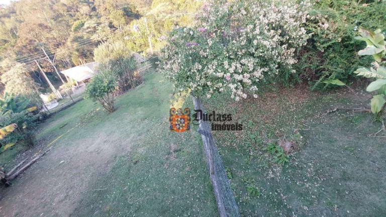 Imagem Chácara com 3 dormitórios à venda, 2688 m² por R$ 395.000,00 - Verava - Ibiúna/SP