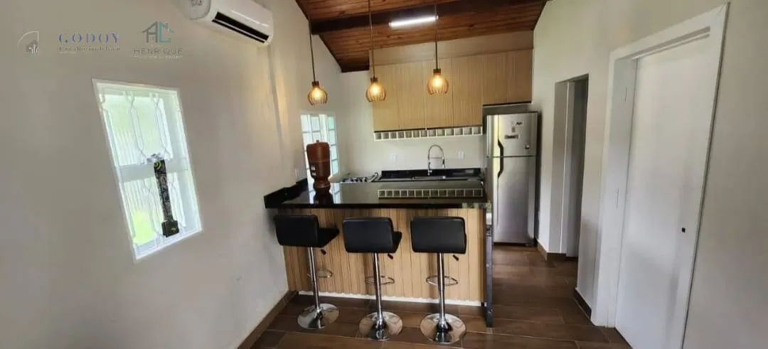 Imagem Grande Oportunidade: Chácara com 5 Suítes na Região de Campos do Jordão