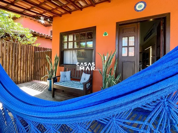 Imagem Excelente Casa em Condomínio, a poucos pasos da praia, Búzios-RJ: 4 Quartos, 3 Suítes, 2 Vagas de Garagem